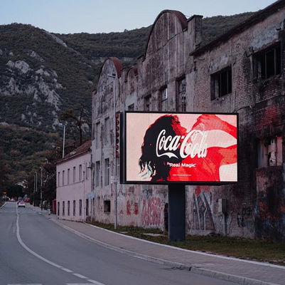 Aluminium Cabinet Outdoor LED Display Screen 480mm*320mm High-Definition Glass-Free 3D Screen